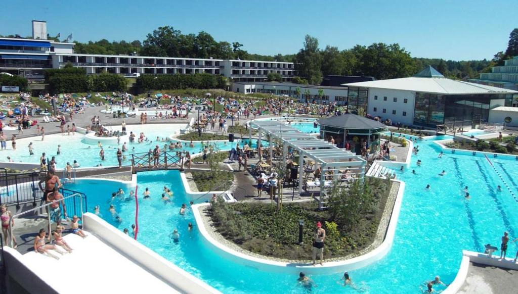 Ronneby Brunnspark Vandrarhem Och B&B 외부 사진