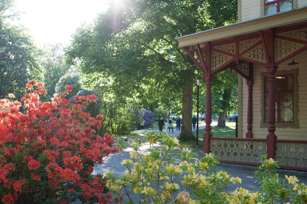 Ronneby Brunnspark Vandrarhem Och B&B 외부 사진