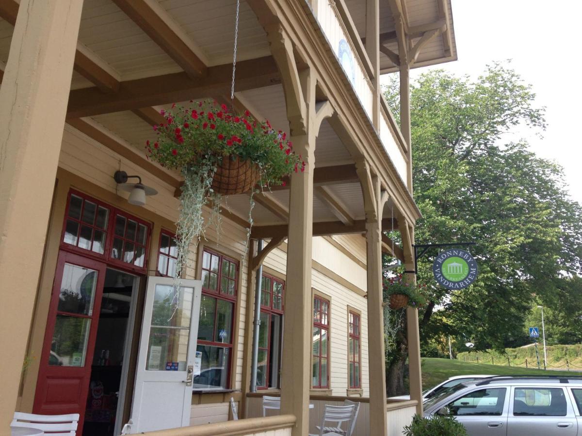 Ronneby Brunnspark Vandrarhem Och B&B 외부 사진